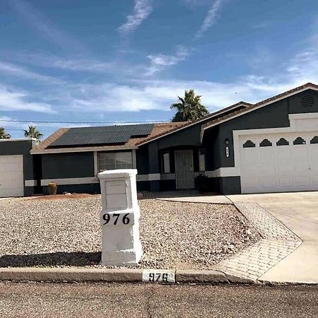 Spacious Getaway! Pool, Spa, Sleeps 9 Lake Havasu City Exteriér fotografie